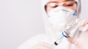 Czy szczepienia w aptekach ostatecznie będą miały miejsce?