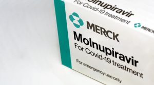 EMA wydała rekomendację dotycząca stosowania leku Lagevrio (molnupirawir) w leczeniu COVID-19.